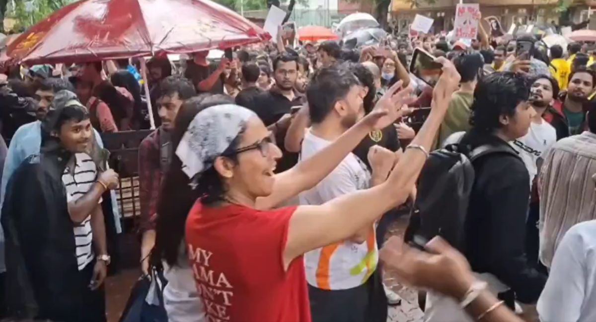 छात्र-युवाओं की बढ़ती भागीदारी