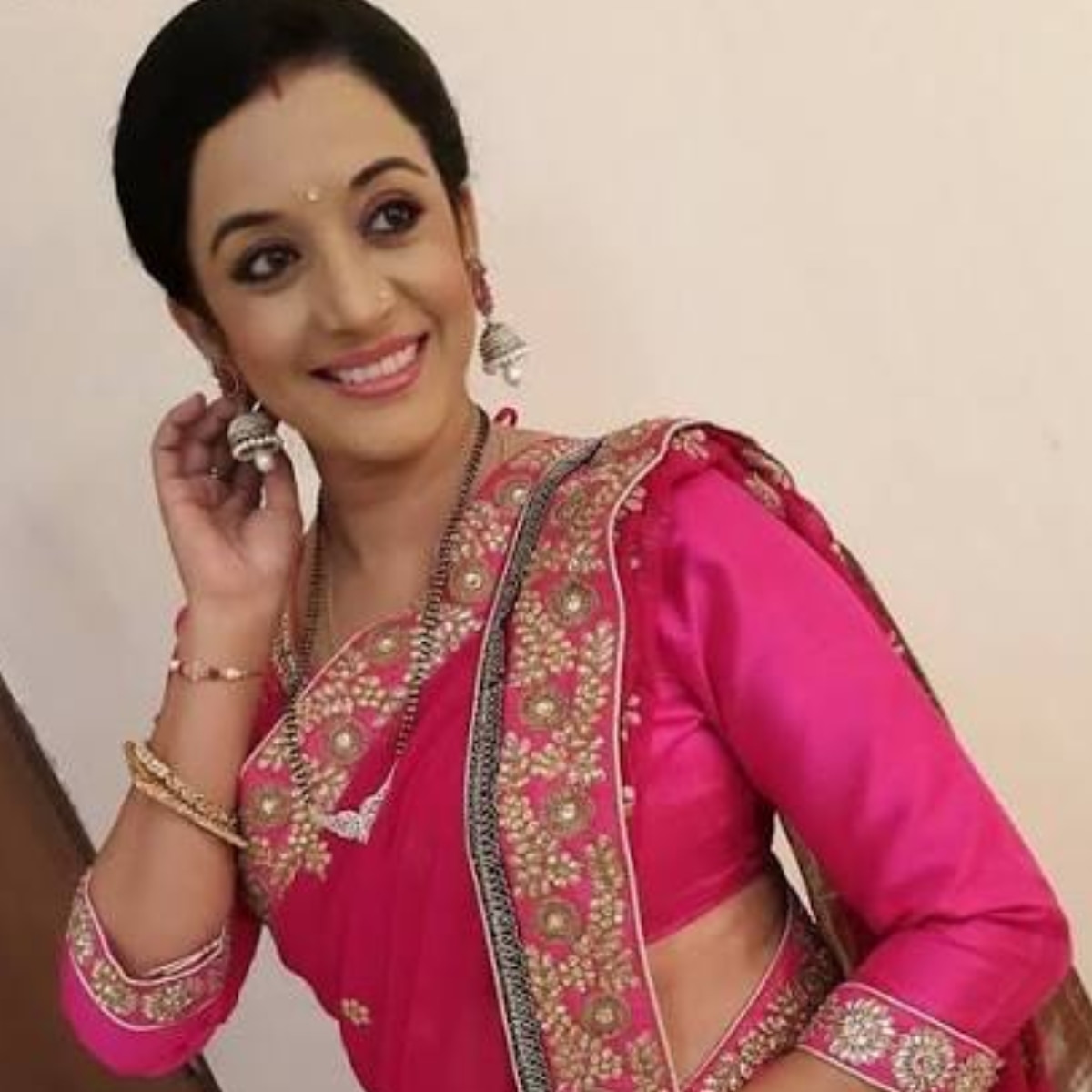 suwati anand happily single at 63