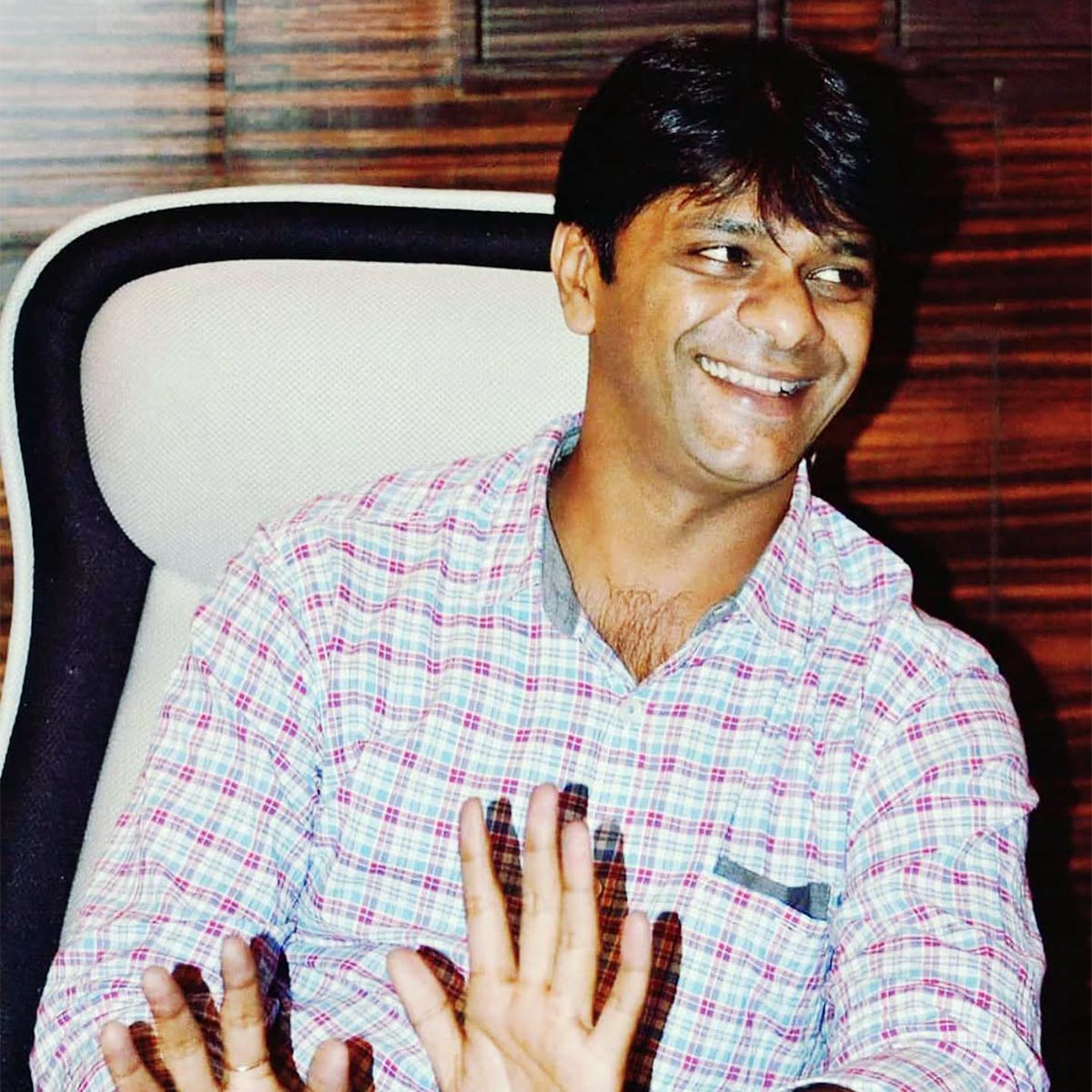 तन्मय वेकारिया