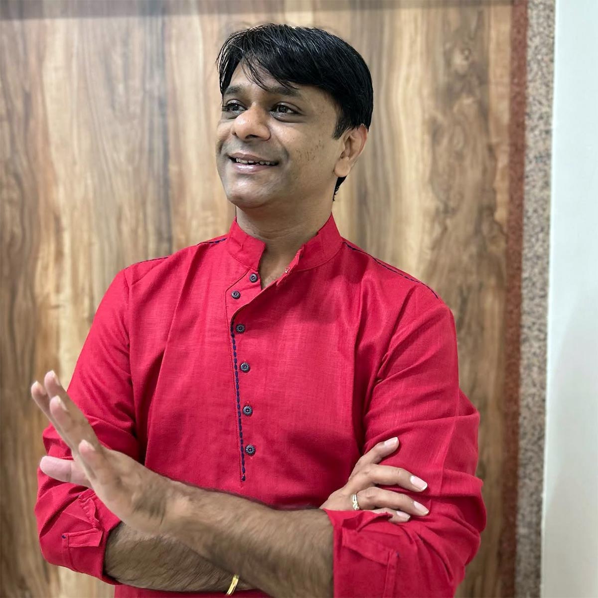 तन्मय वेकारिया