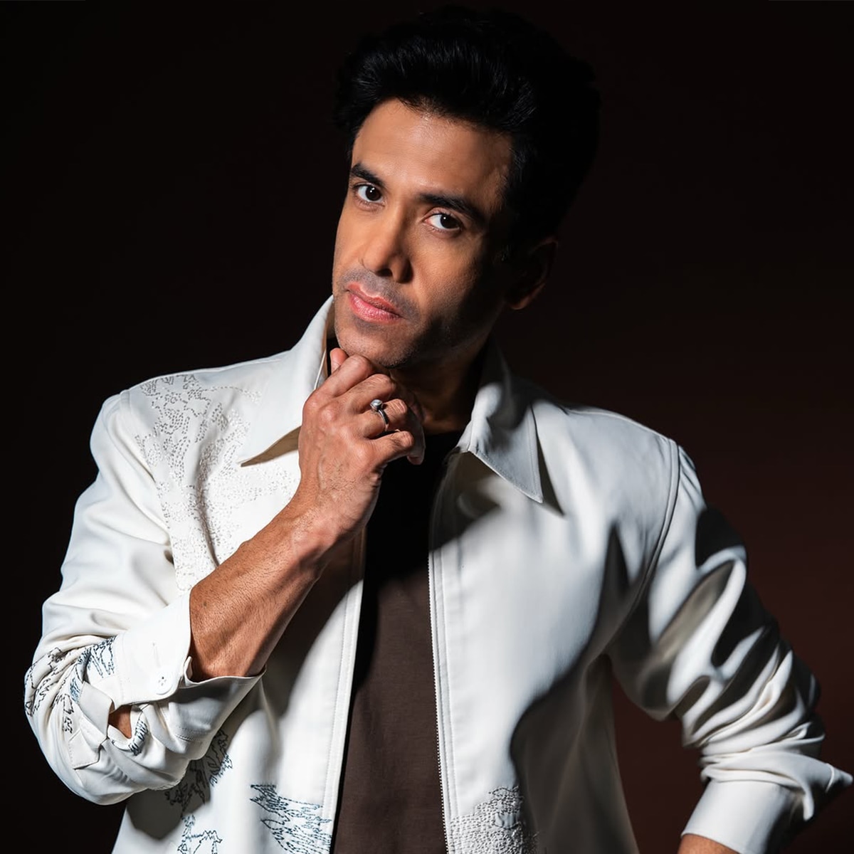 tusshar kapoor welcomes son with surrogacy