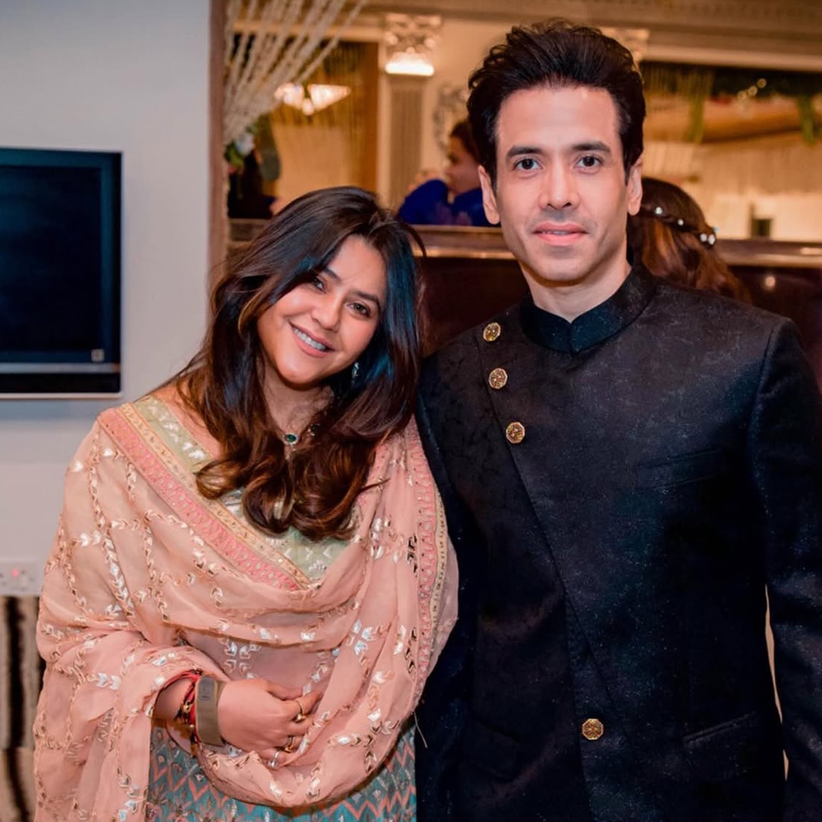 tusshar kapoor welcomes son with surrogacy