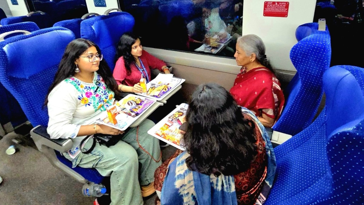 Nirmala Sitharaman train journey