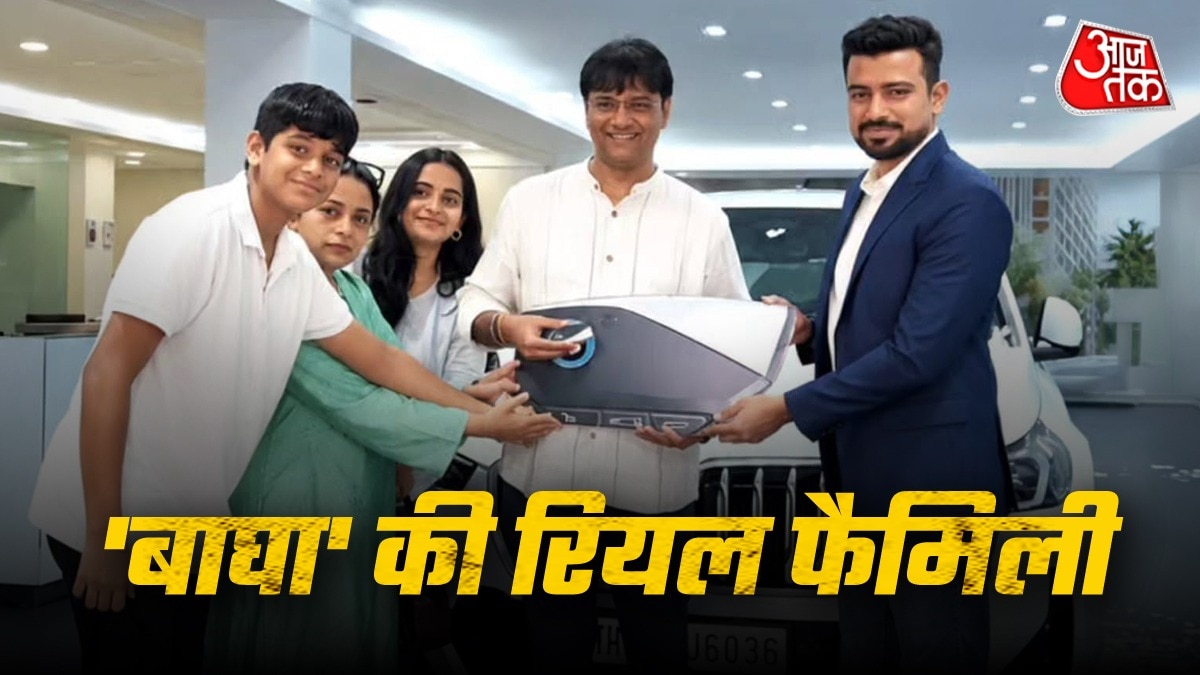 Tanmay Vekaria real family