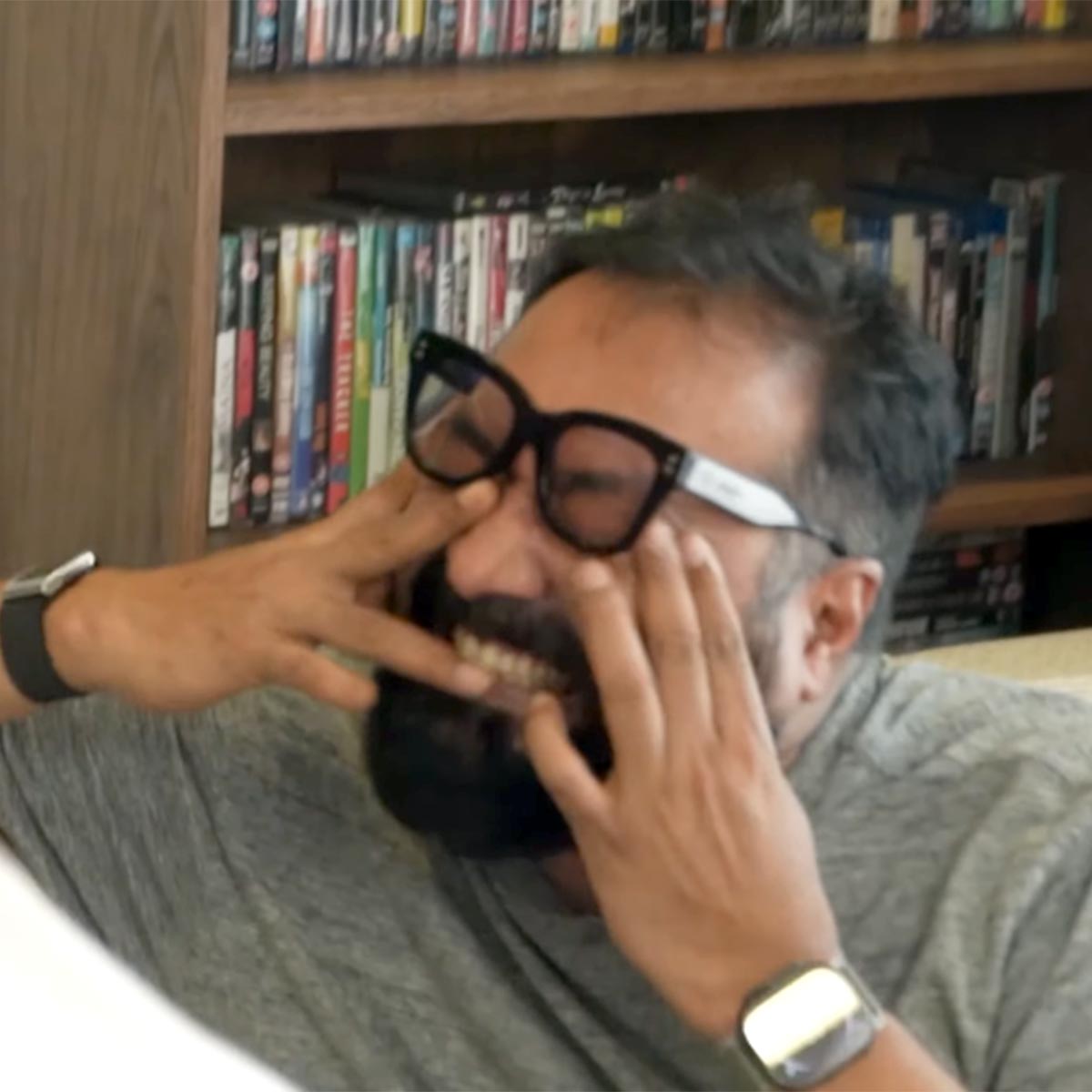 अनुराग कश्यप होम टूर