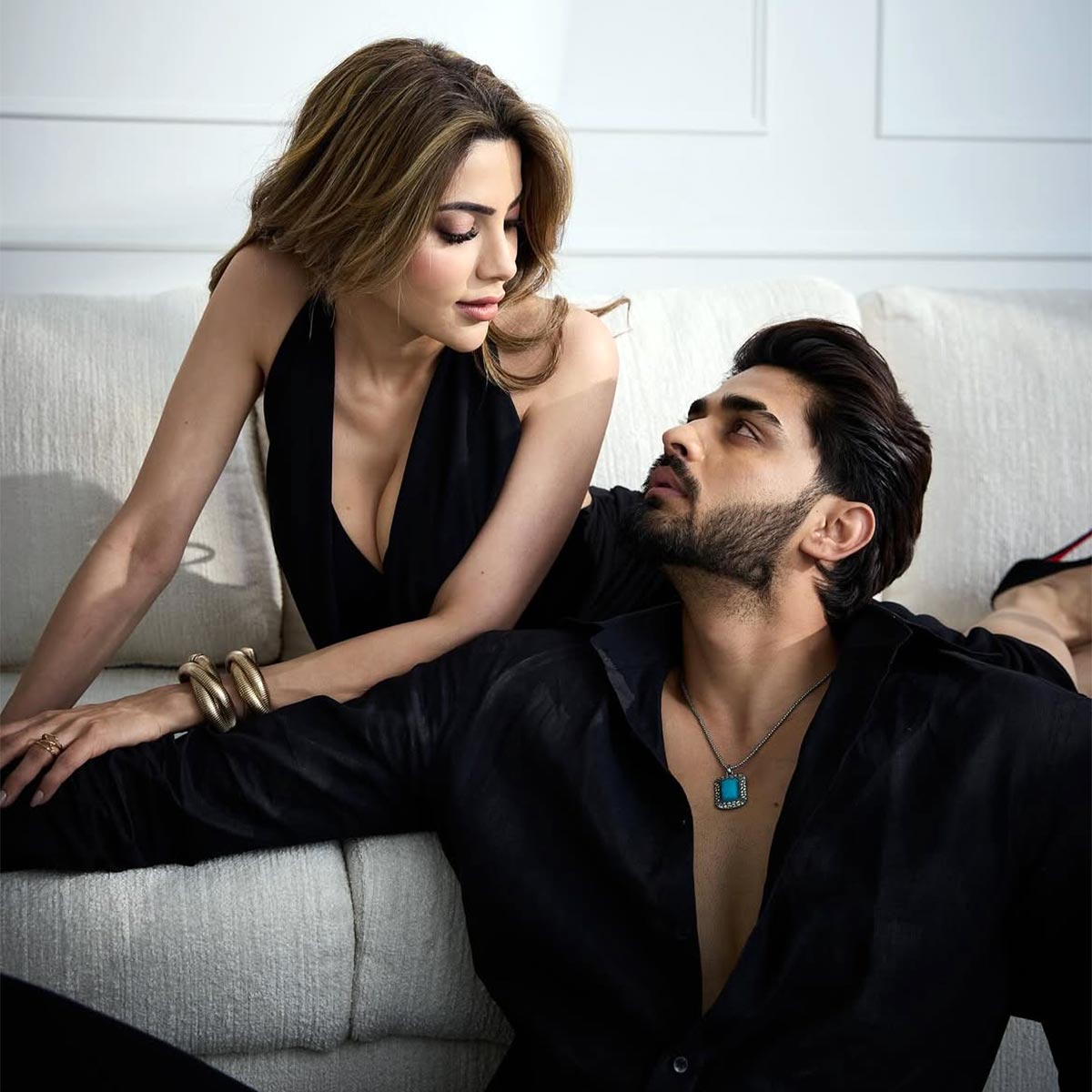 arbaz patel nikki tamboli gets romantic
