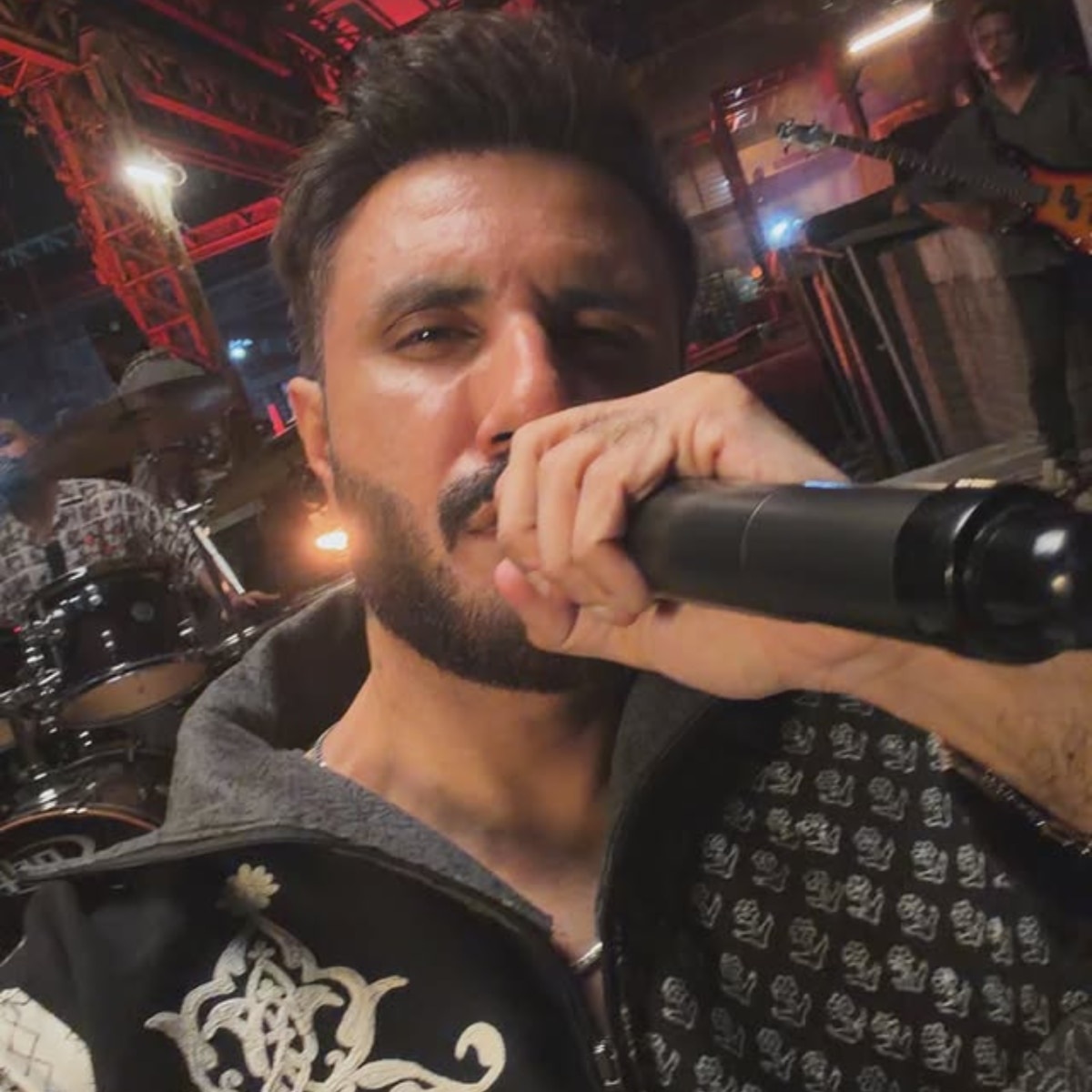 Pakistani musician Mustafa Zahid