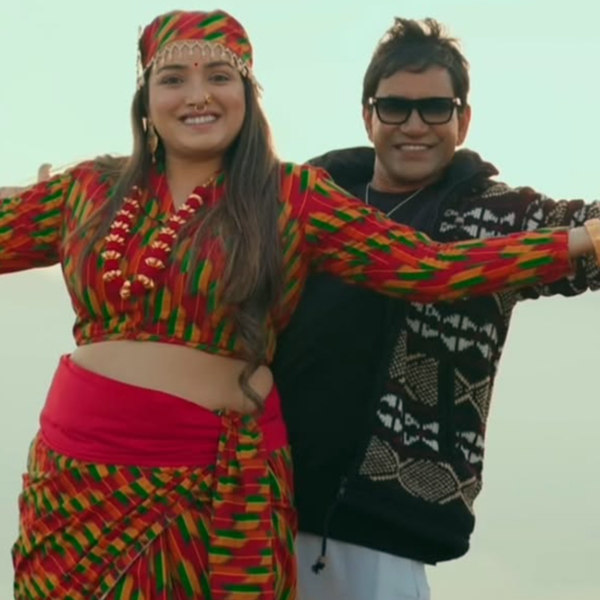 भोजपुरी के शादीशुदा स्टार्स का हीरोइनों संग अफेयर