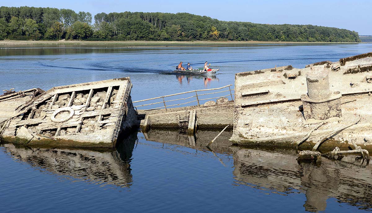 hitler warship danube river