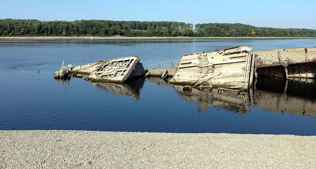 hitler warship danube river