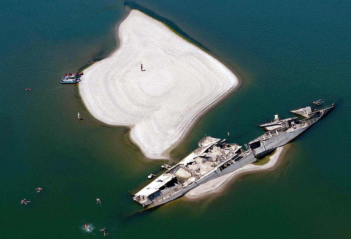 danube river nazi warships