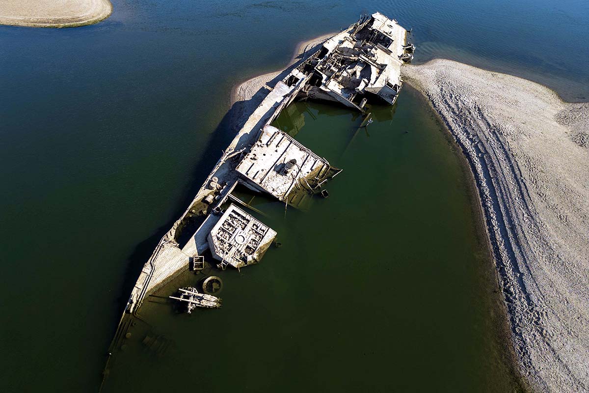 hitler warship danube river