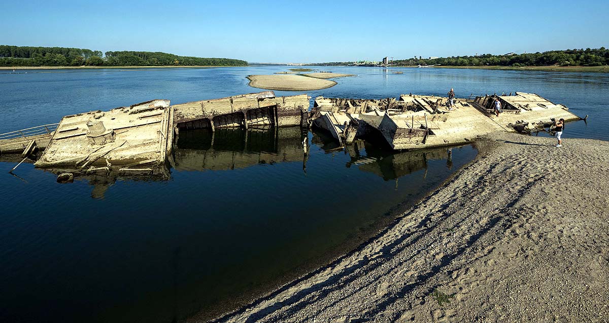 hitler warship danube river