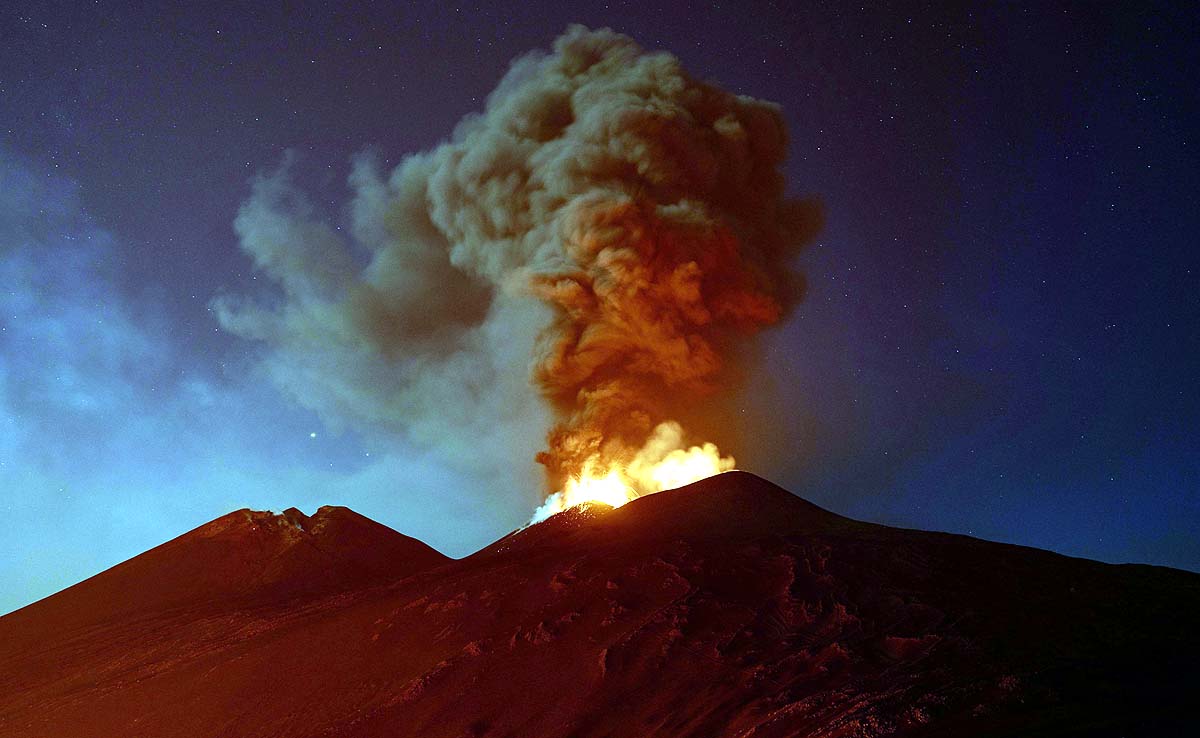 Mount Etna eruption