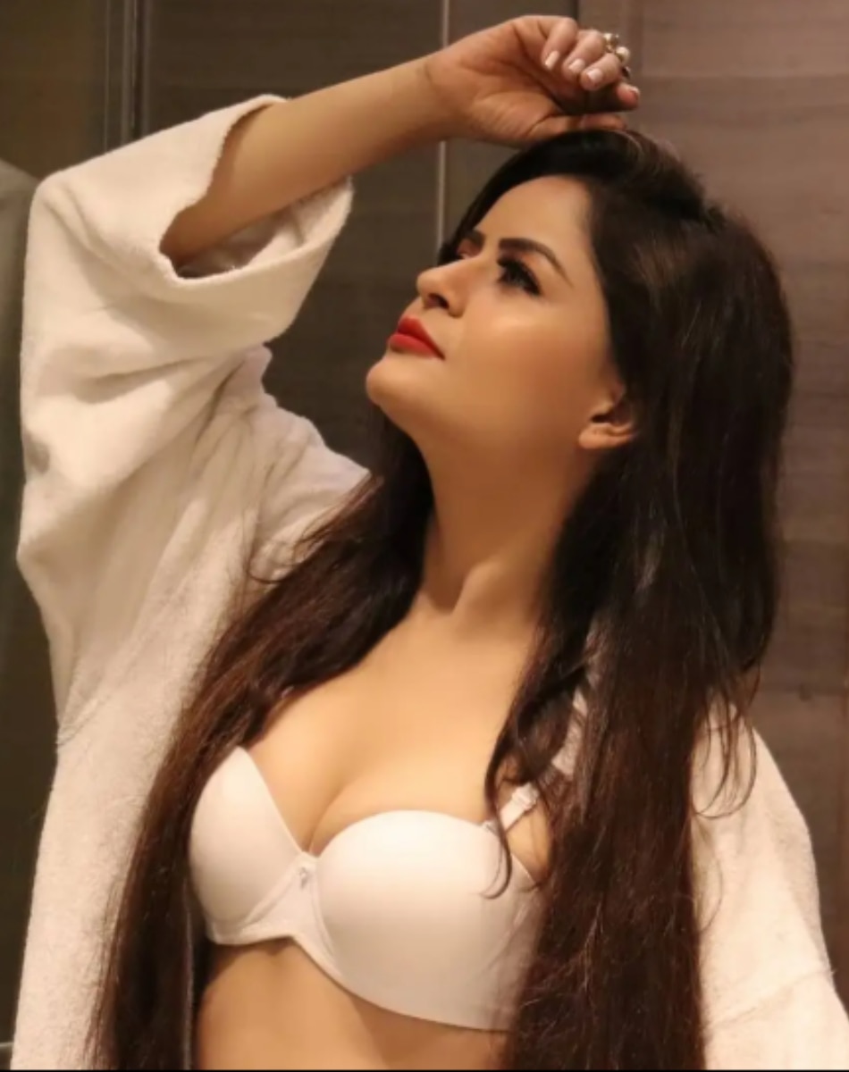 गहना को एडल्ट शोज करने का पछतावा