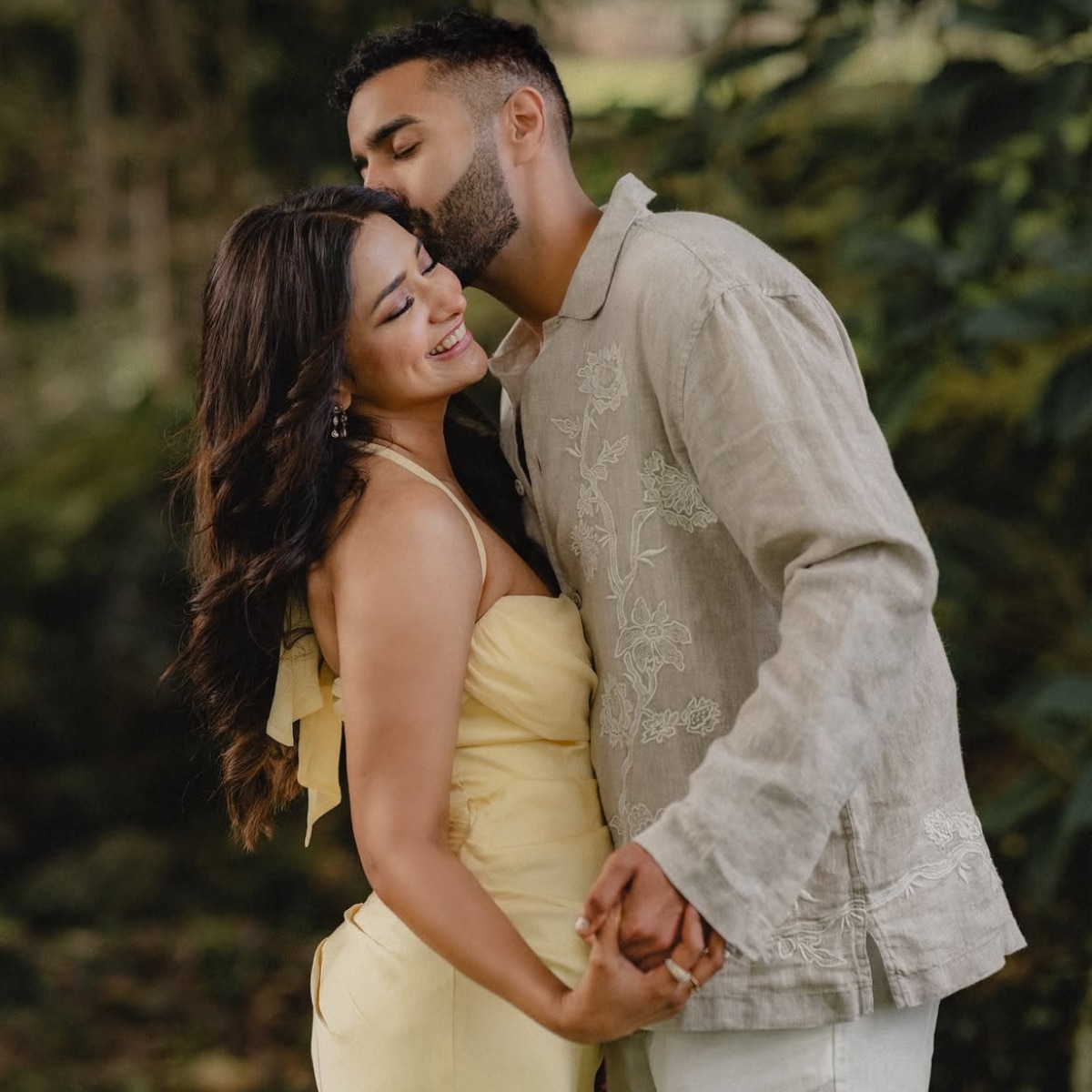 Actor Jiyaa Shankar engagement