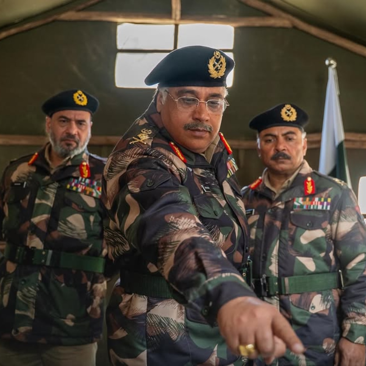 Manu rishi Chadha Pervez Musharraf 