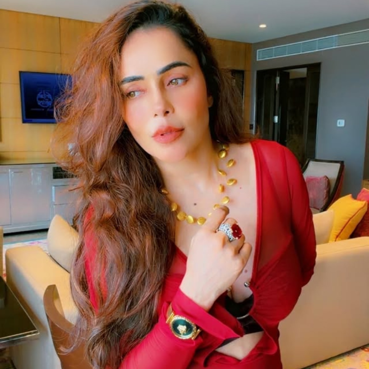  Who is Nikita Rawal