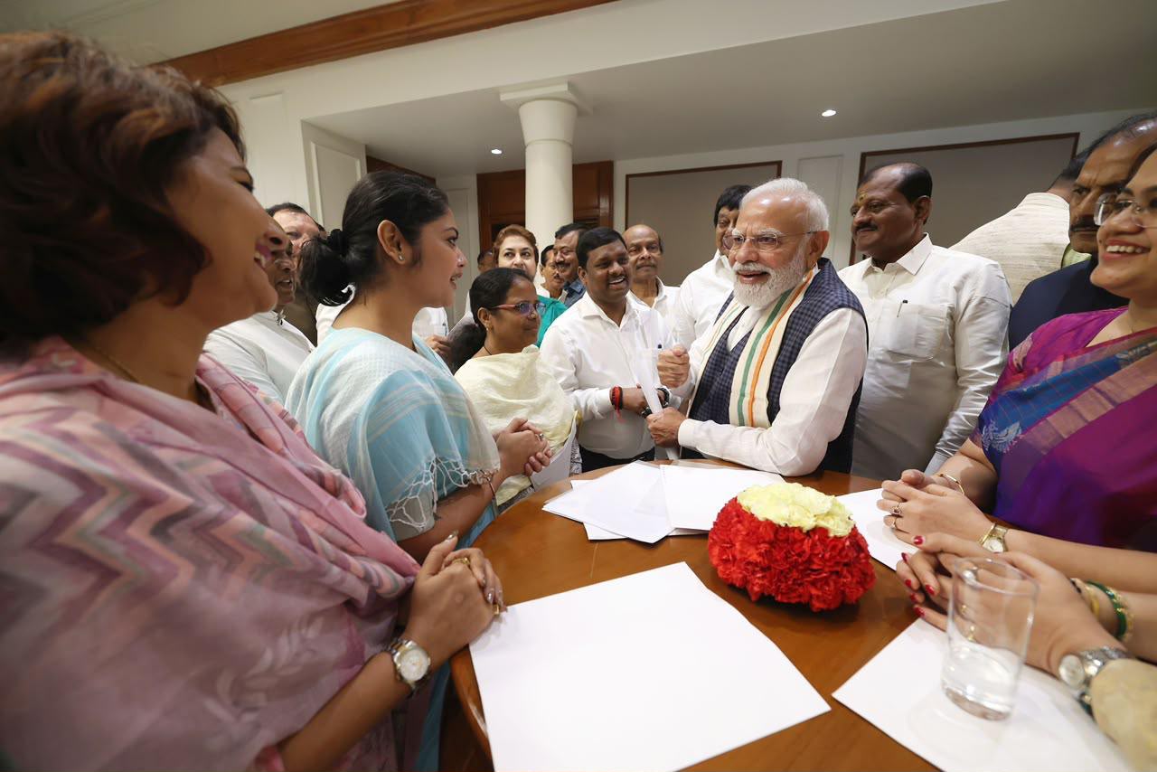 45 newly elected NDA Lok Sabha MPs met Prime Minister Narendra Modi at his residence.