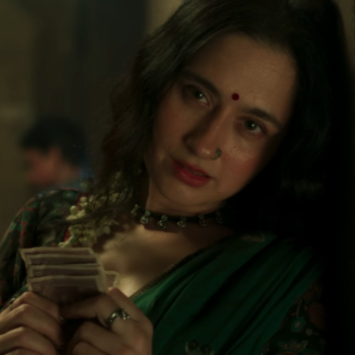 Sanjeeda Sheikh in Toxic trailer