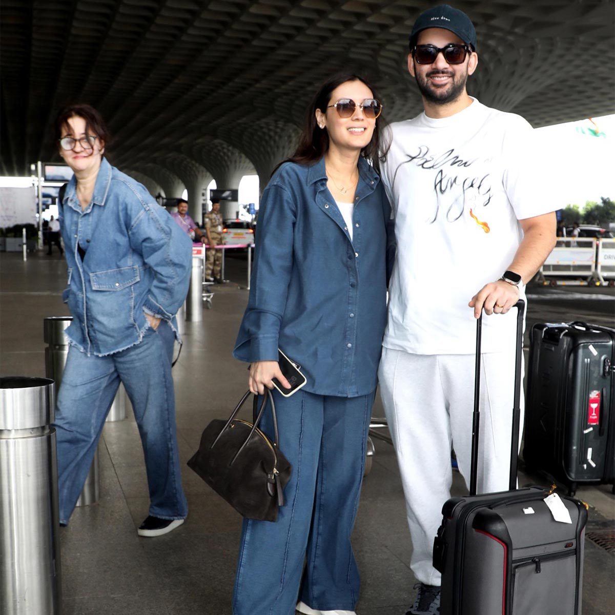 sunny deol wife pooja and daughter in law drisha acharya