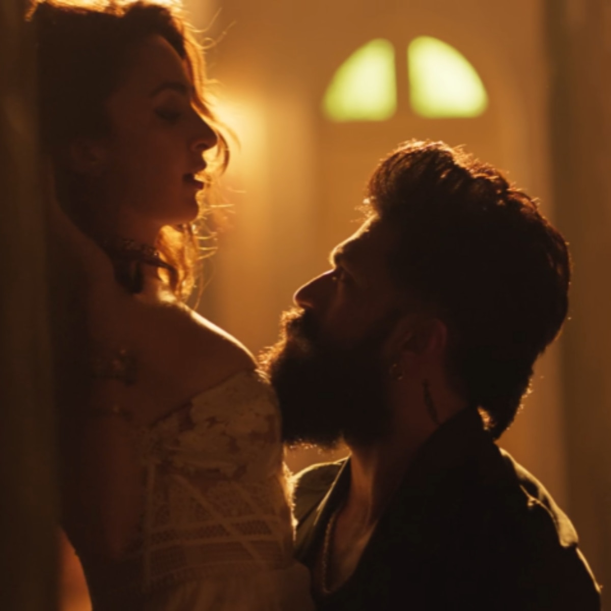 Sanjeeda Sheikh in Toxic trailer