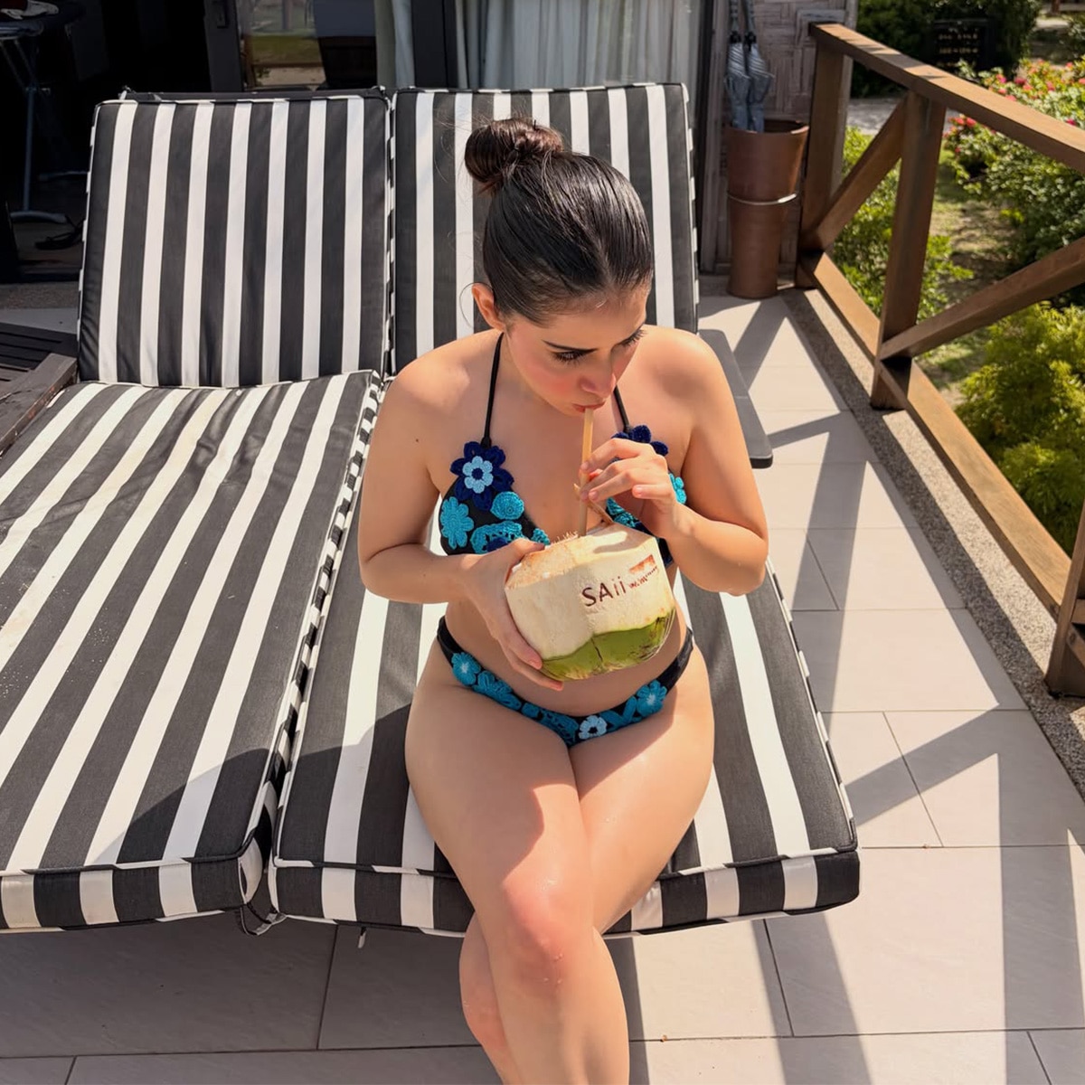 urfi javed bikini look 