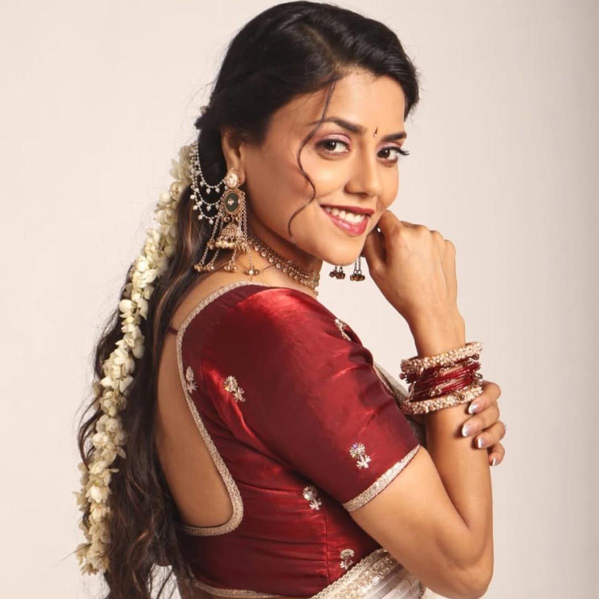 govinda rumoured girlfriend komal rani mocked sunita ahuja