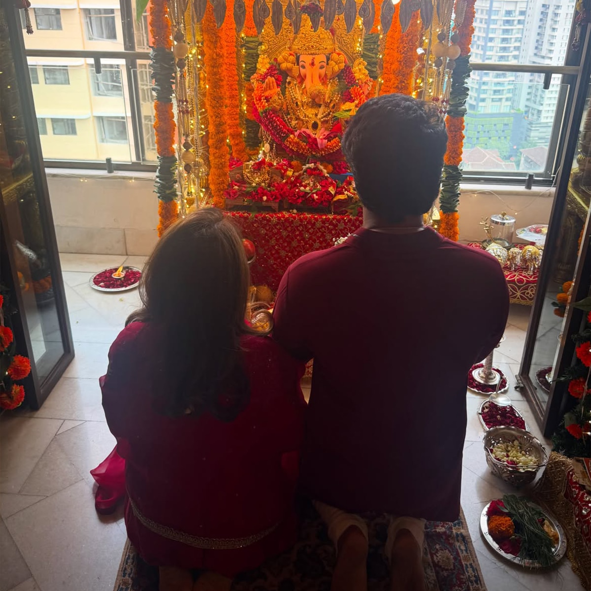 आदर जैन और अलेखा अडवानी 