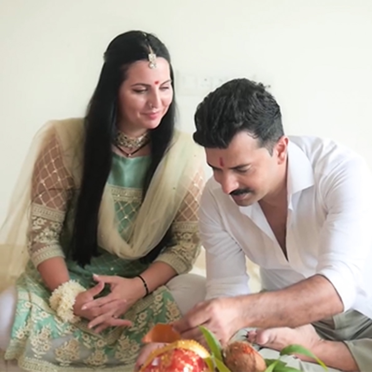 मनित जौरा होम 