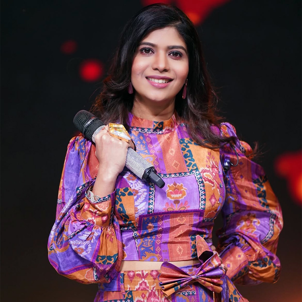  अमृता राजन