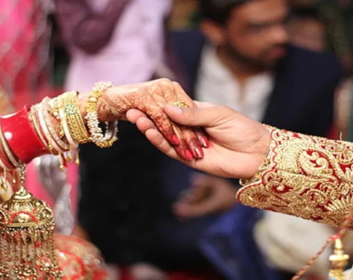शादी के लिए जरूरत पड़े तो...