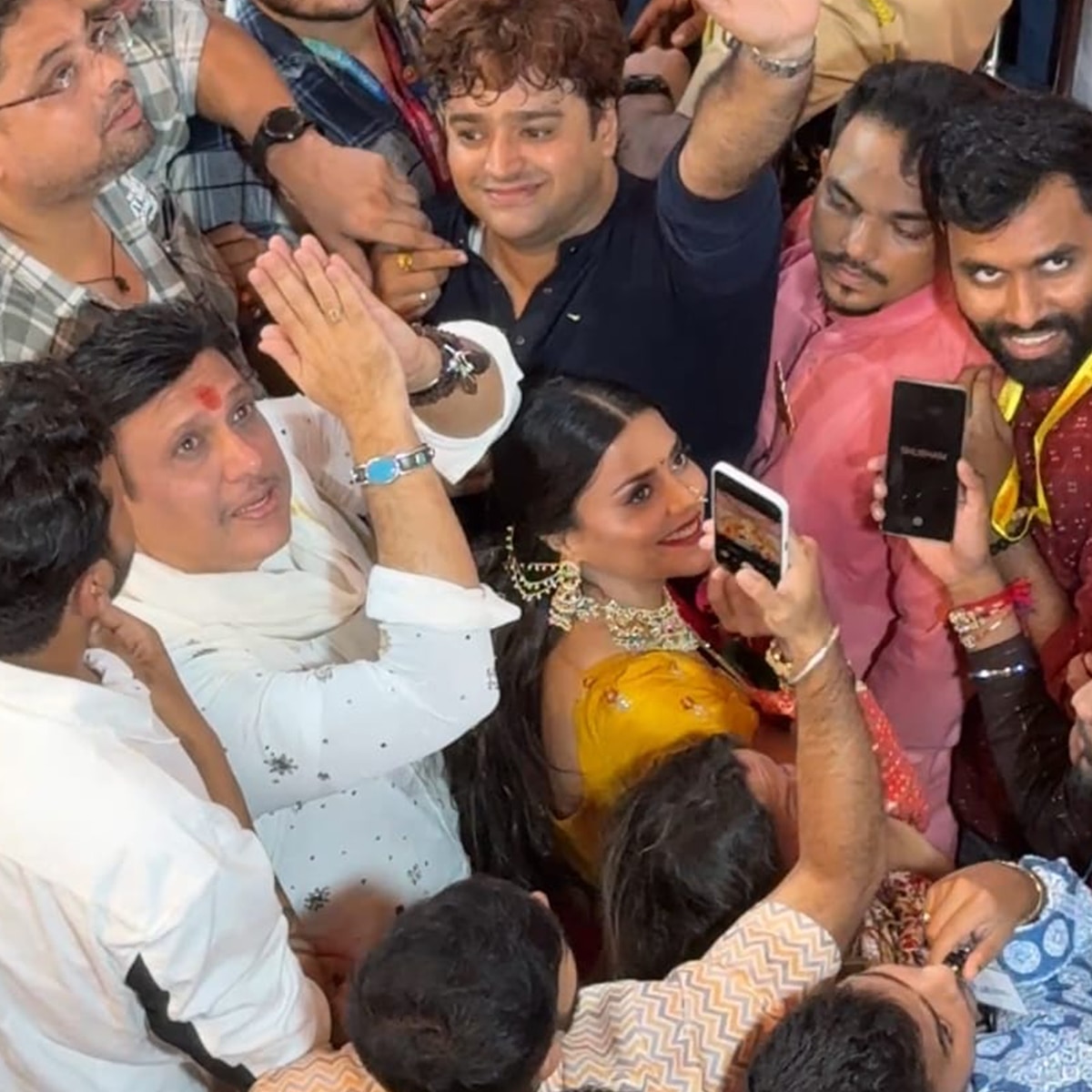 गोविंदा पर भड़कीं कश्मीरा 