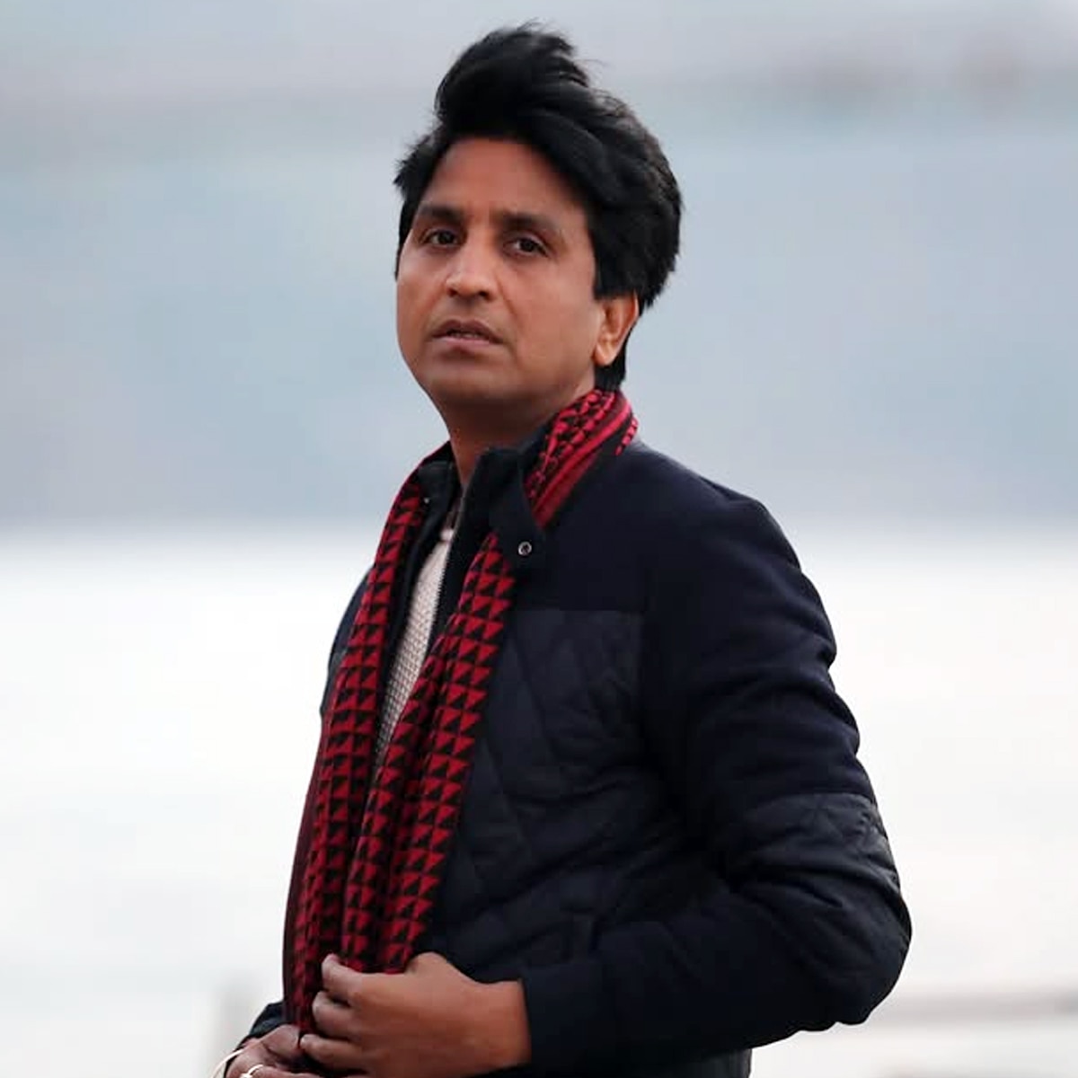 ramayana lyricist kumar vishwas Love Story