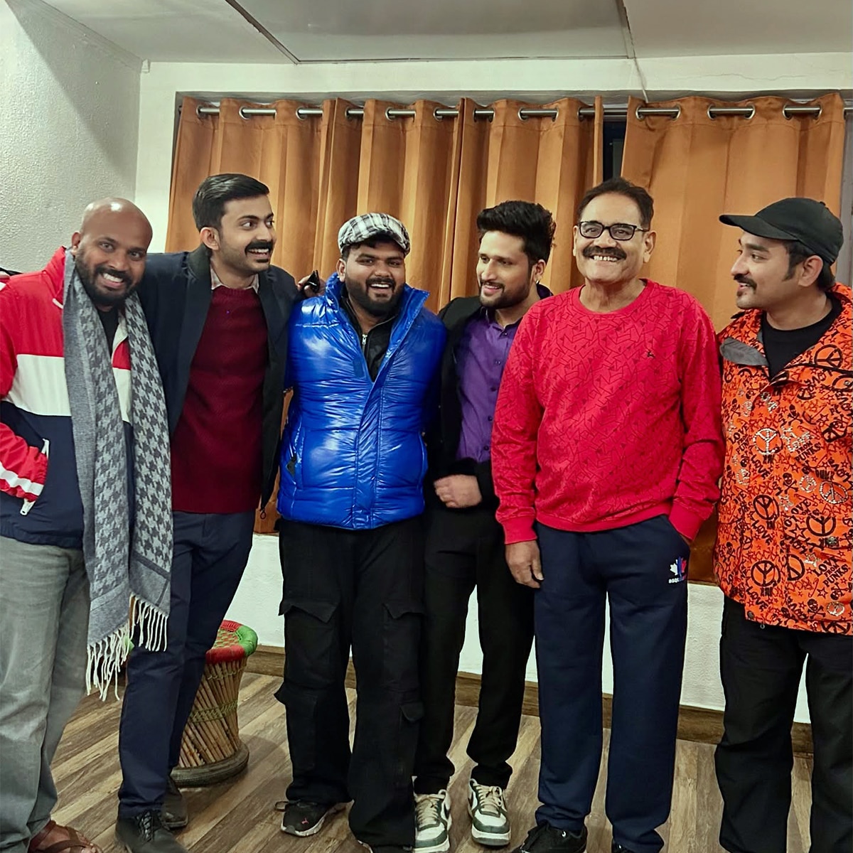 मुश्ताक खान अंतिम संस्कार 