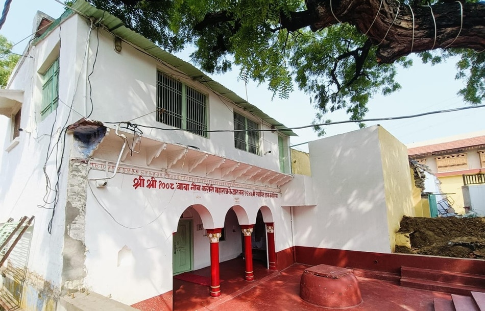 नीम करोली बाबा