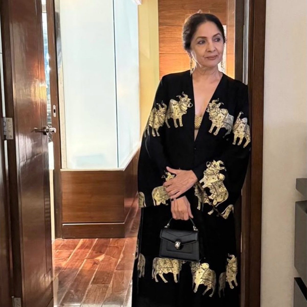 Neena Gupta home tour 