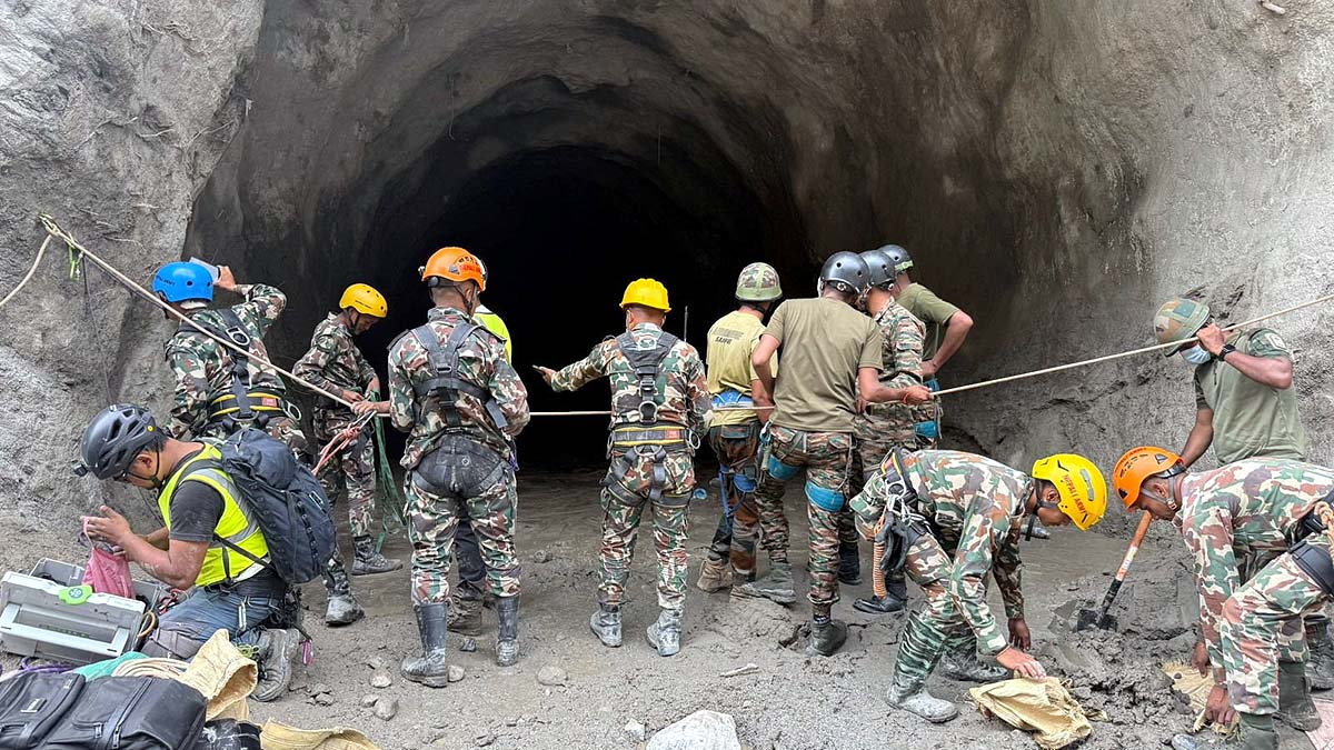 Nepal Tunnel Maze