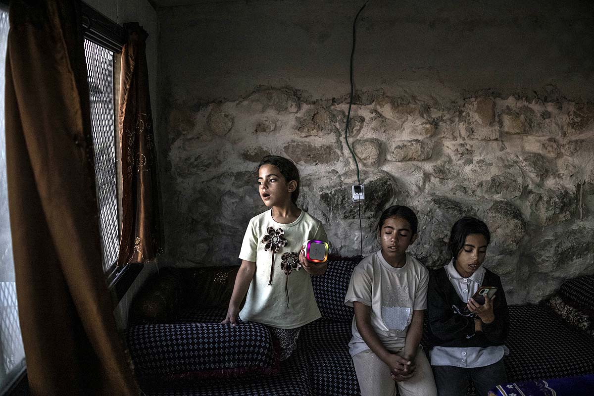 Palestinian family cave