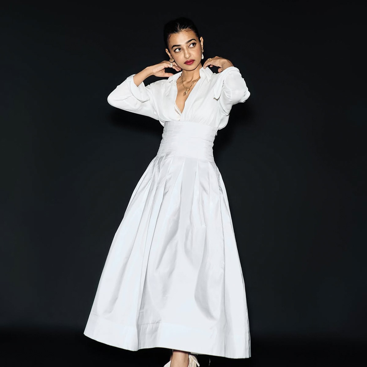 radhika apte leaked intimate bold 