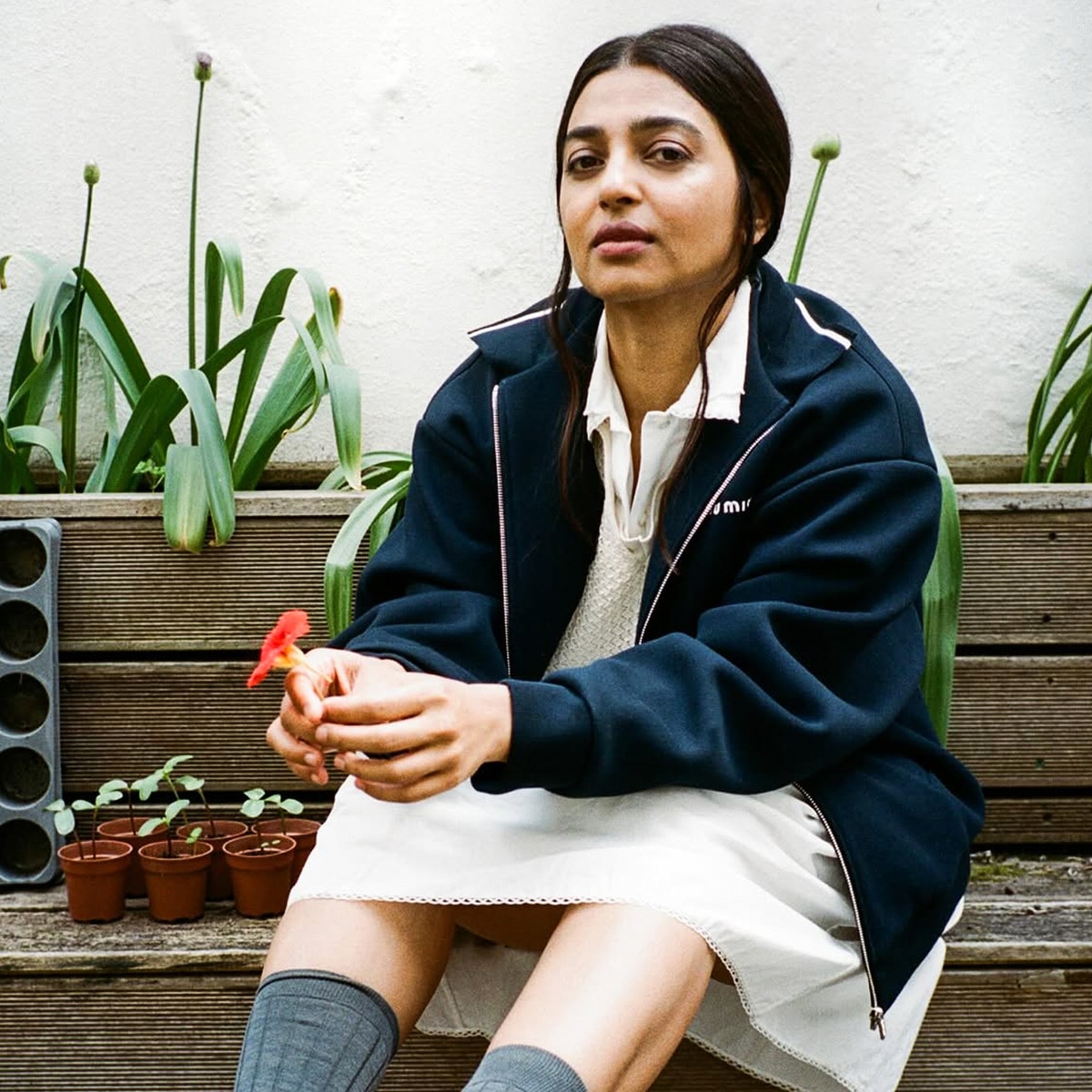 radhika apte leaked intimate bold 