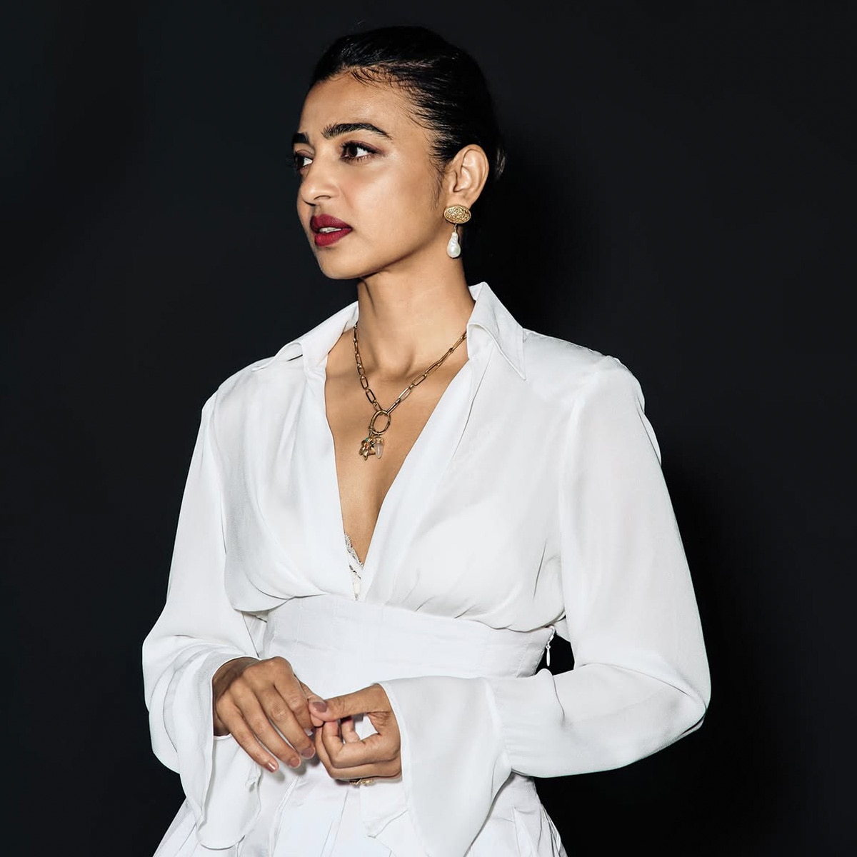 radhika apte leaked intimate bold 