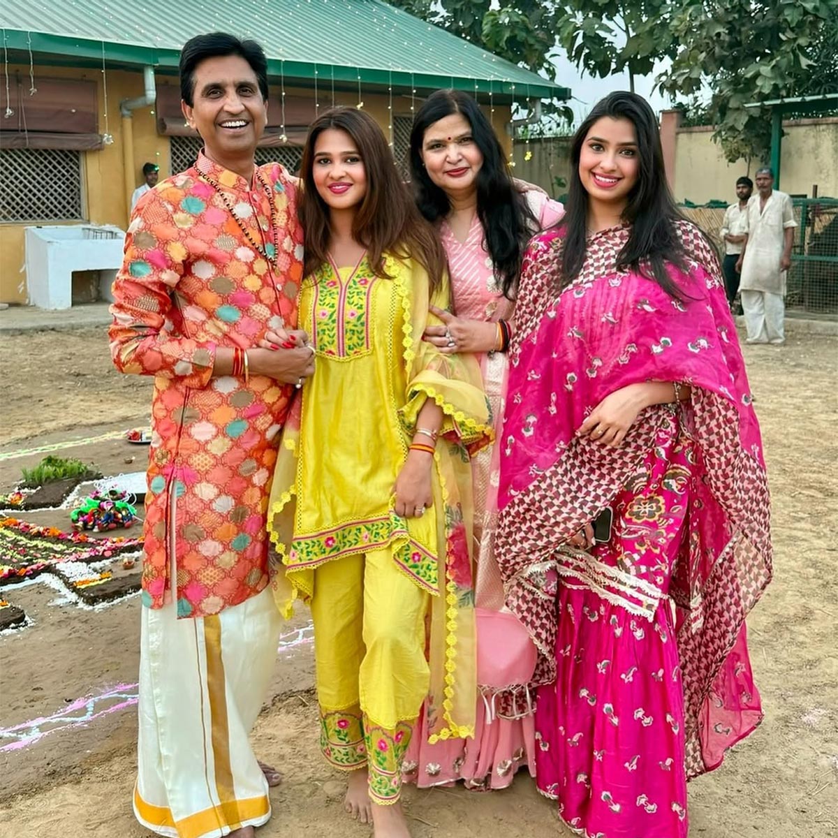 ramayana kumar vishwas wife profile