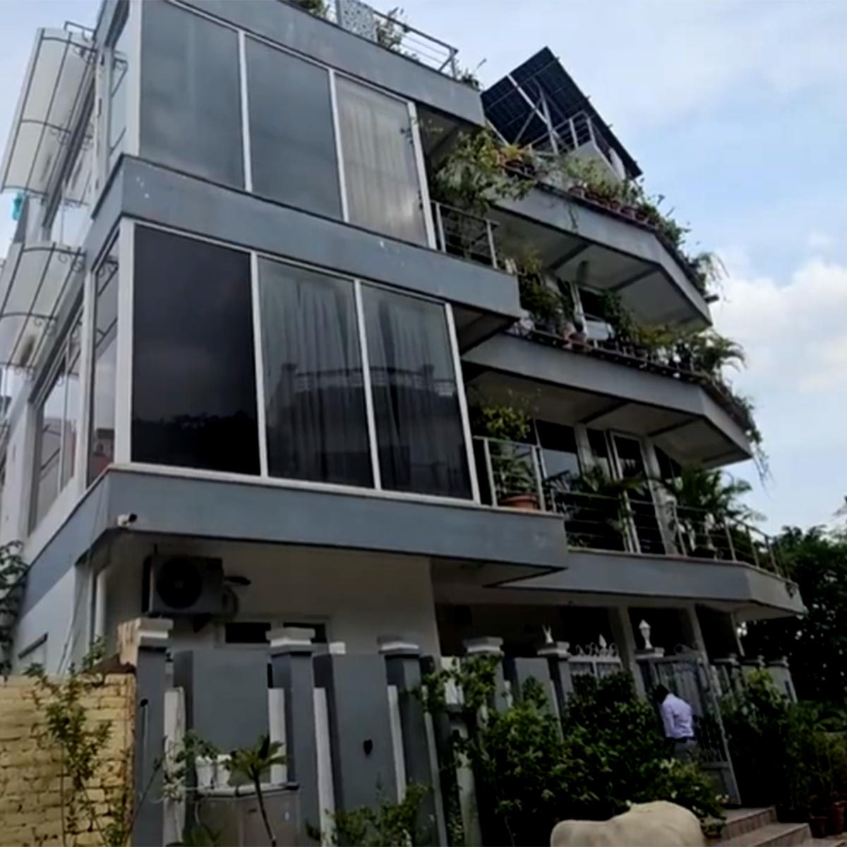 ravi kishan lavish gorakhpur bungalow inside photos 