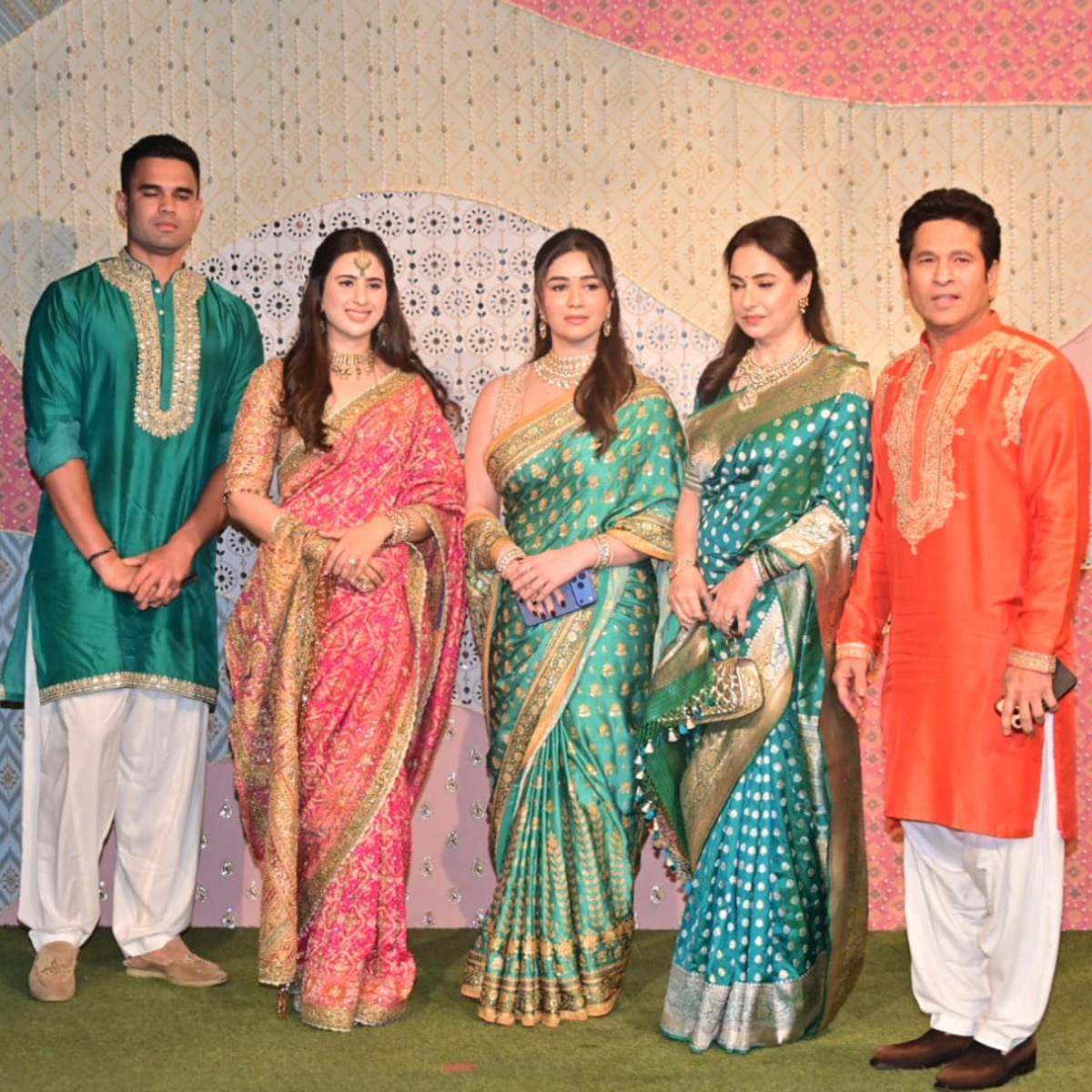 sachin tendulkar harbhajan singh deepak chahar at ganpati pooja 