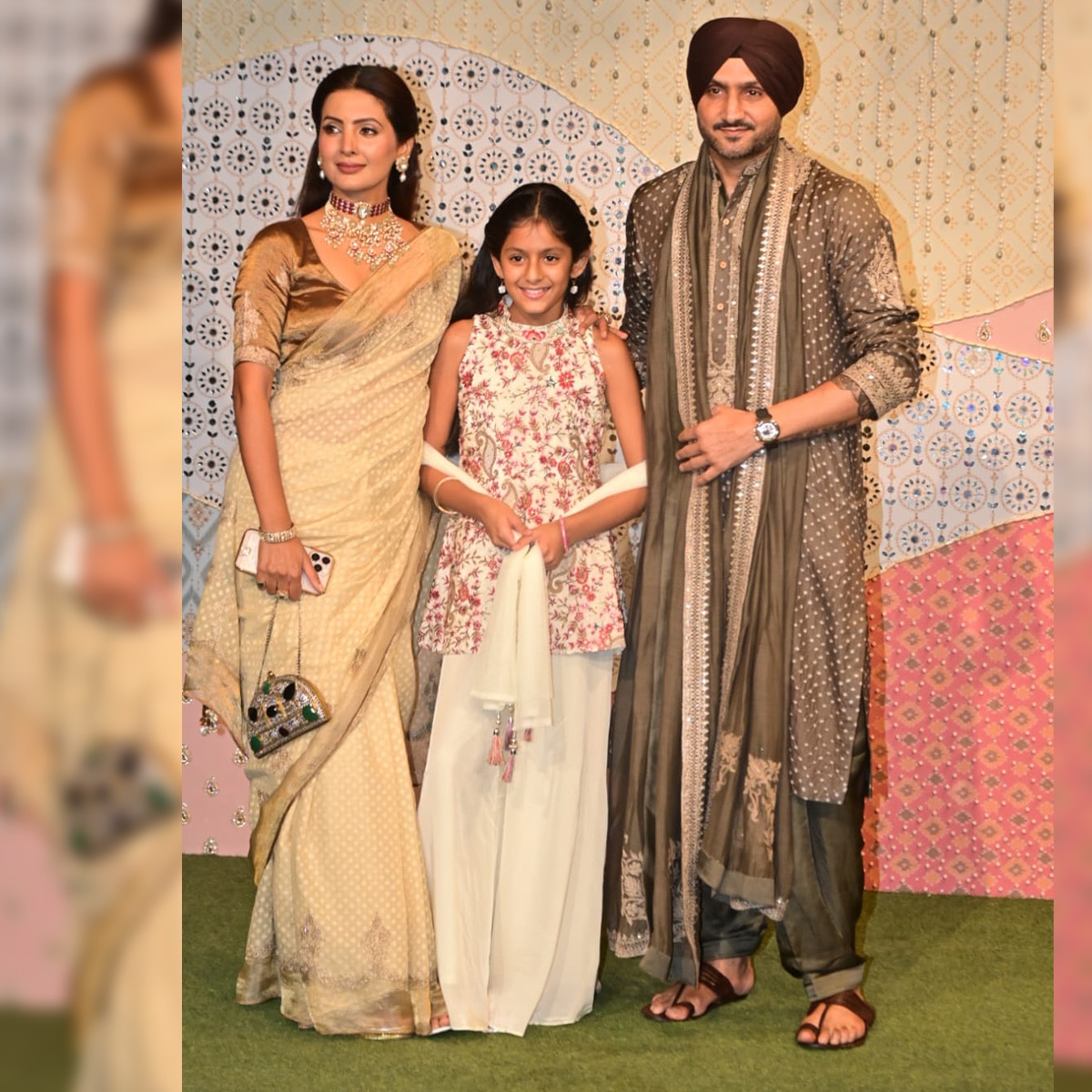 sachin tendulkar harbhajan singh deepak chahar at ganpati pooja 
