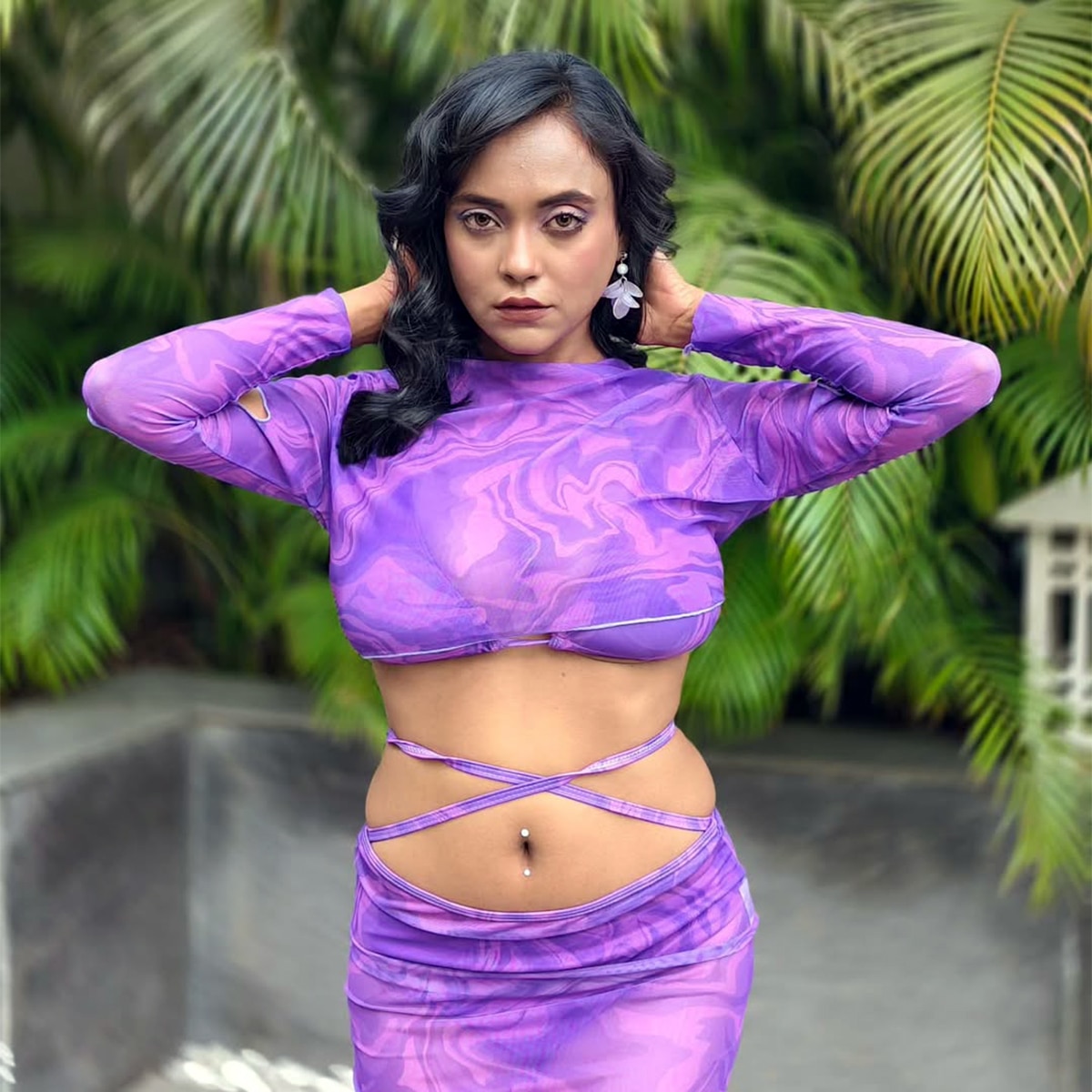 नेहल वडोलिया से एक्टर ने की डिमांड