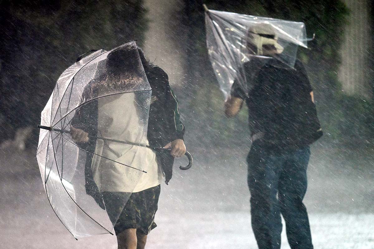 Typhoon Dujuan Japan