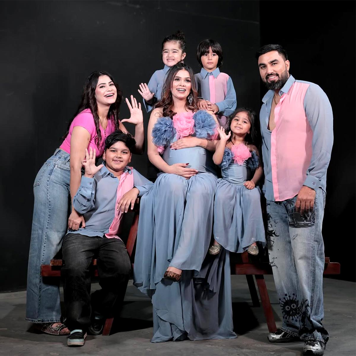 लैविश लाइफ जीता है यूट्यूबर 