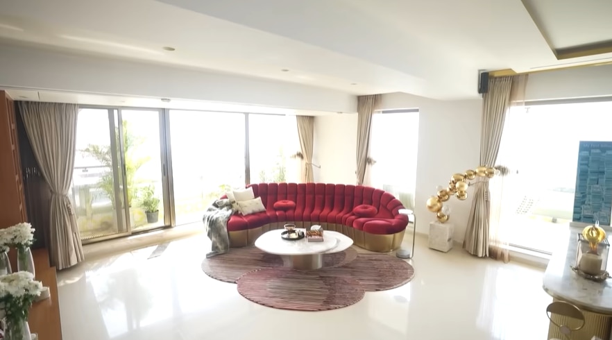  Himesh Reshammiya lavish house inside tour